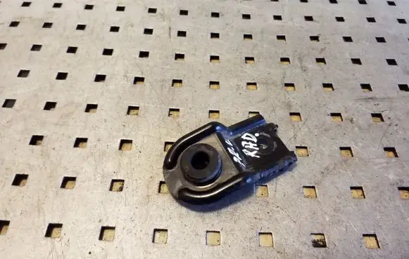 Subaru XV Radiator mount bracket