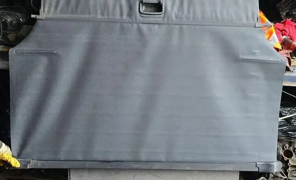Ford Mondeo Mk III Parcel shelf load cover brak