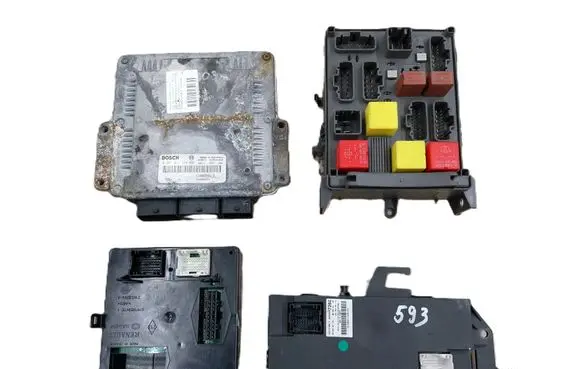 Renault Espace - Grand espace IV Engine control unit/module 0281011325 8200309318