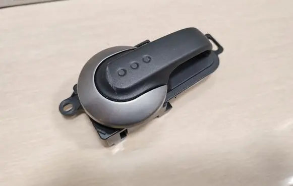 Nissan Note (E11) Front door interior handle 5010800006