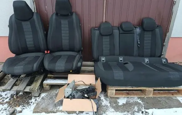 Peugeot 308 Seat set 
