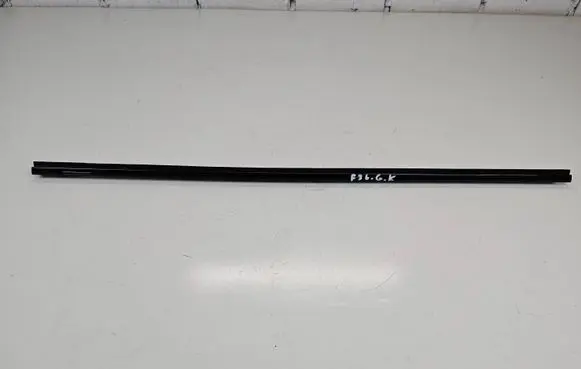 BMW 4 F36 Gran coupe Rear door glass trim molding