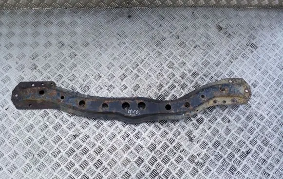 Opel Frontera B Gearbox mounting bracket