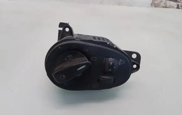 Ford Focus Light switch 98AG13A024