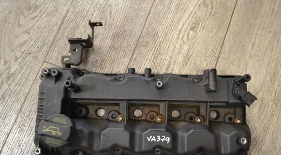KIA Sportage Rocker cam cover 224102A700