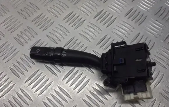 Toyota Corolla Verso E121 Indicator stalk 173650