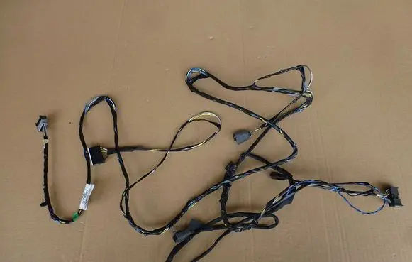 Opel Zafira C Wiring harness 23175360
