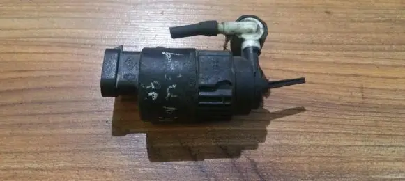 Windscreen/windshield washer pump