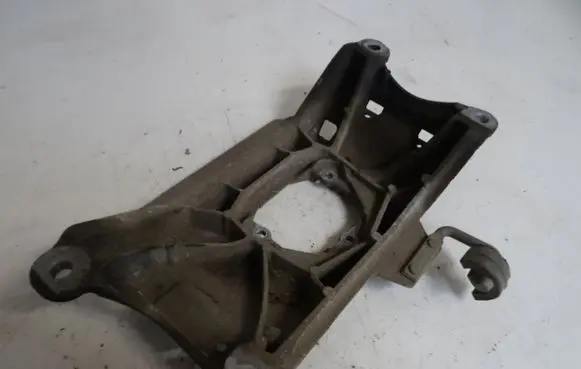 Audi Q5 SQ5 Gearbox mounting bracket 8K0399263BA