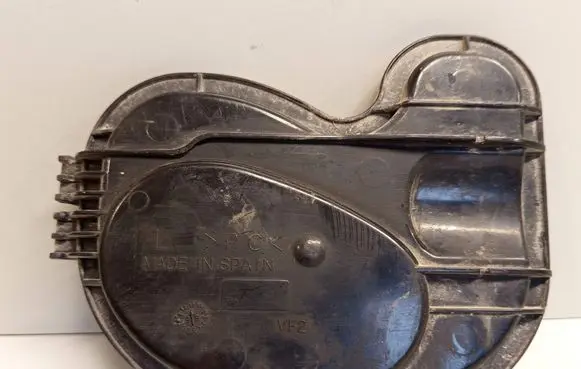 Headlight/headlamp dust cover