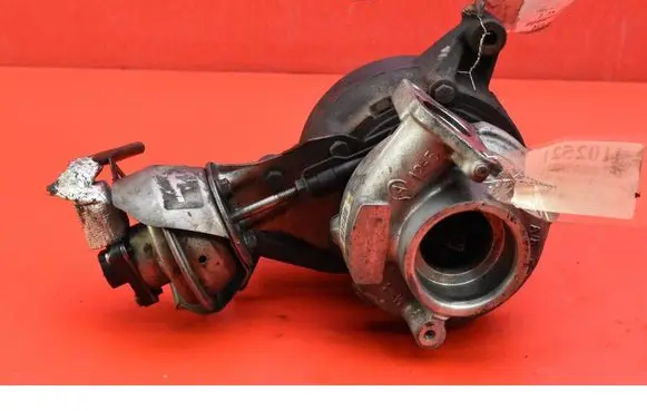 Citroen C5 Turbo system vacuum part 9654919580