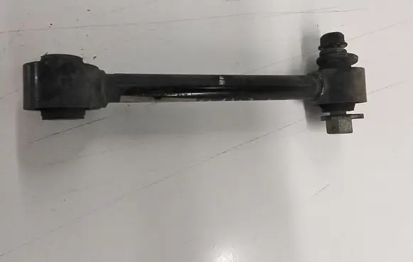 Rear upper control arm/wishbone