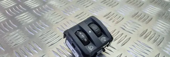 Renault Zoe Headlight level height control switch 251900567R A14547