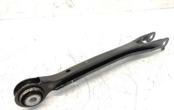 Mercedes-Benz C W205 Rear control arm A2043521205