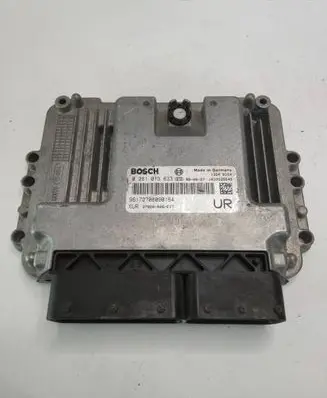 Honda CR-V Engine control unit/module 0281013633 37820R06E17 96172708090164
