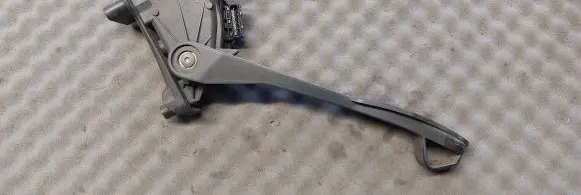 Volvo V70 Accelerator throttle pedal 30636004 6PV00853701