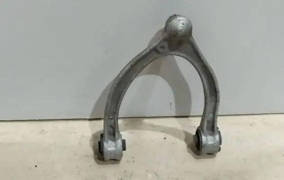 Mercedes-Benz C W205 Front lower control arm/wishbone