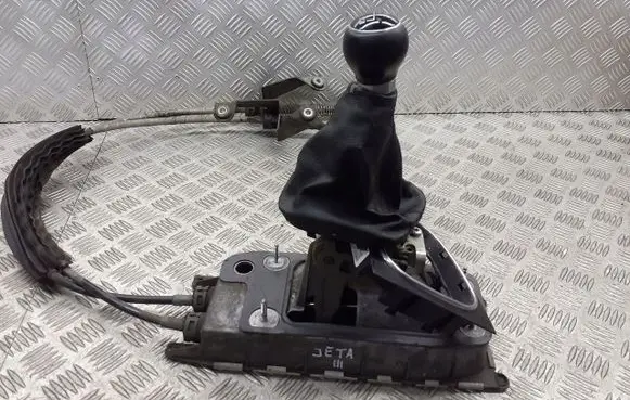 Volkswagen Jetta V Gear selector/shifter in gearbox 1K0711061