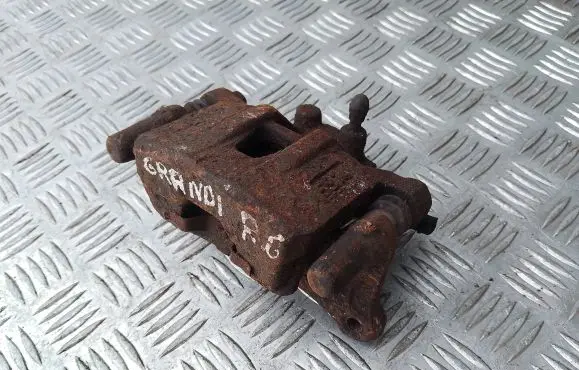 Mitsubishi Grandis Rear brake caliper