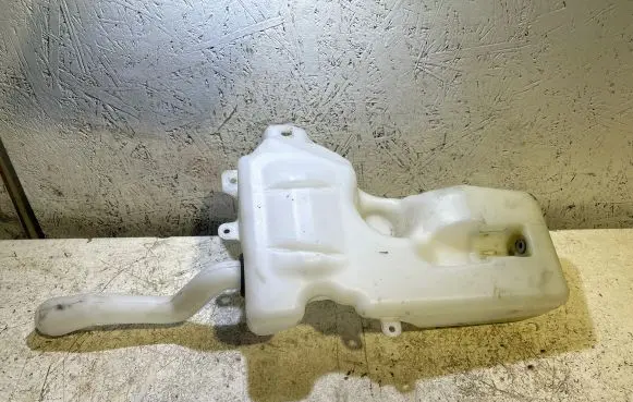 Fiat Fiorino Windshield washer fluid reservoir/tank