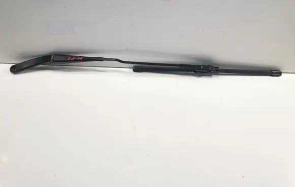 Audi A4 S4 B8 8K Front wiper blade arm 8K1955408