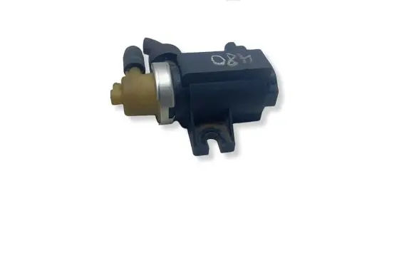 Citroen C5 Vacuum valve PA66GF35