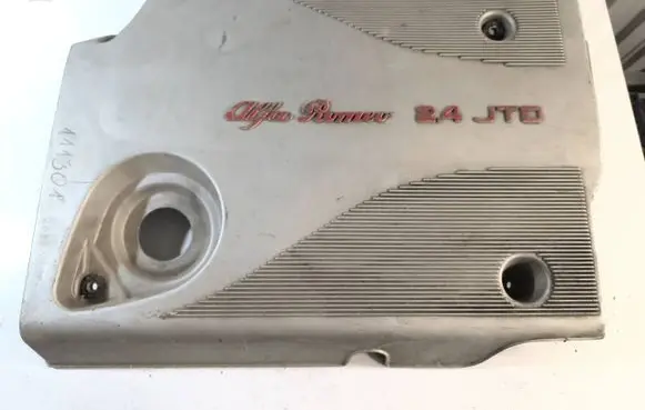 Alfa Romeo 166 Engine cover (trim)