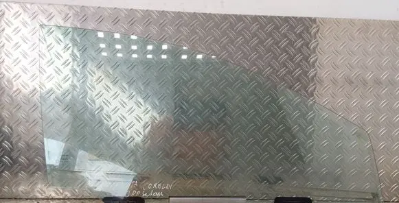 Toyota Corolla E140 E150 Front door window glass four-door 43R00098