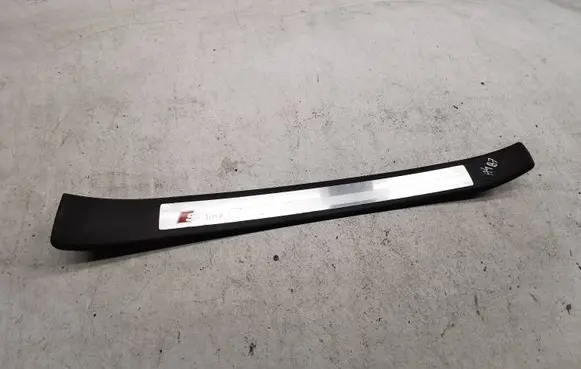 Audi A4 S4 B7 8E 8H Front sill trim cover 8e0853374a