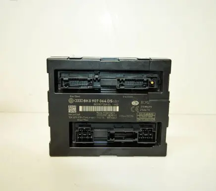 Audi Q5 SQ5 Central body control module 8K0907064DS