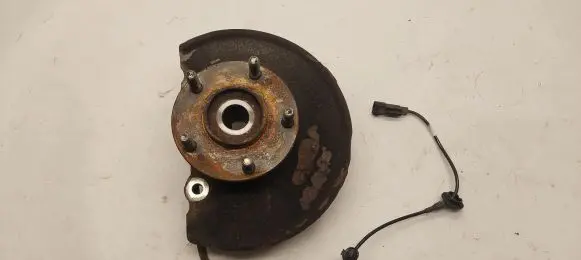 Mitsubishi Outlander Front wheel hub