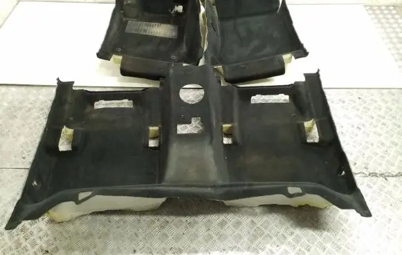 Mercedes-Benz GLK (X204) Interior carpet 