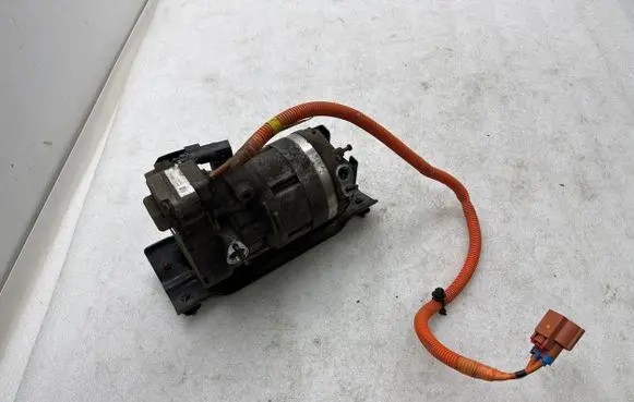 Tesla Model S Air conditioning (A/C) compressor (pump) 102839800E 0000770 R134A81234