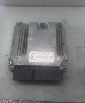 Volkswagen Golf VII Engine control unit/module 04l907309a