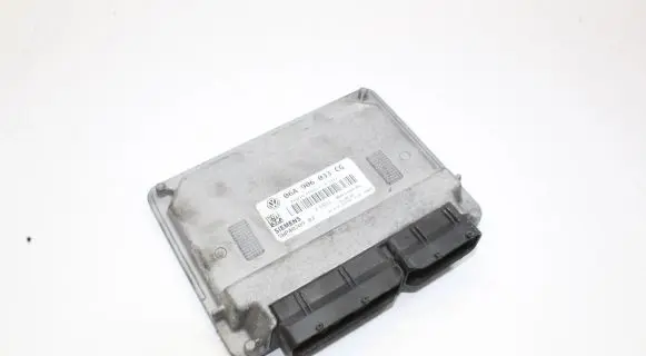 Volkswagen Touran III Engine control unit/module 06A906033CG 5WP4020903