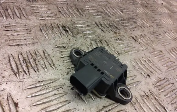 Peugeot Partner ESP acceleration yaw rate sensor 9811908880 0265005974 1275100853