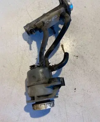Mitsubishi Outlander Brake fluid reservoir 