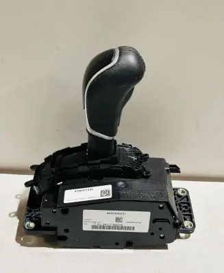 Maserati Levante Gear shifter/selector 6700317430 670093992