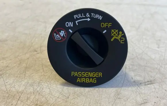 Polestar 2 Passenger airbag on/off switch 31674767