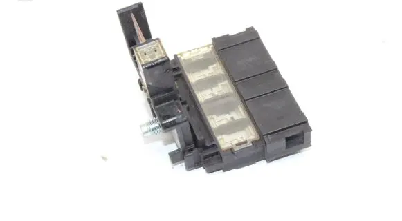 Nissan Micra Current control relay 