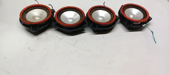 Toyota Prius (NHW20) Front door speaker 86160AC280