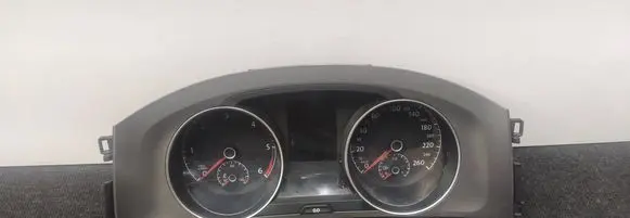 Volkswagen Golf VII Speedometer (instrument cluster) 5G0920861A 7812D1FS 1355020257