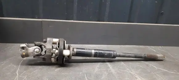 Isuzu D-Max Steering column universal joint 