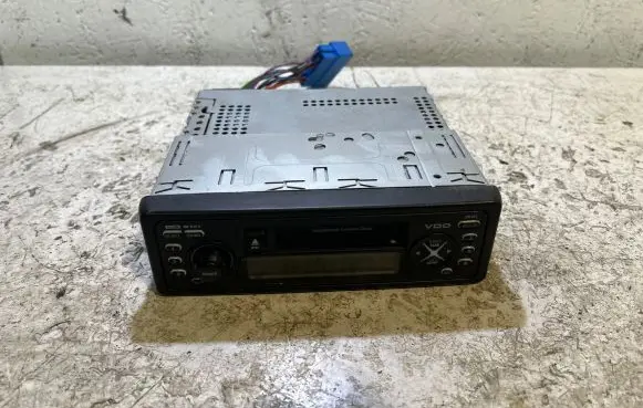 Mazda 323 Radio/CD/DVD/GPS head unit CR321 VD221AL2447648 907931221009