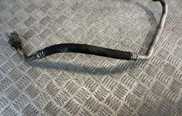 Opel Vivaro Air conditioning (A/C) pipe/hose
