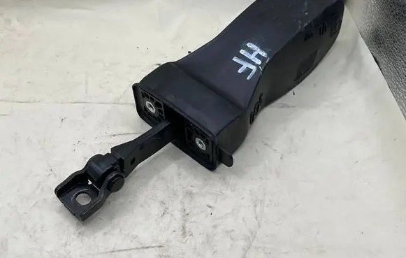 Volkswagen Golf VII Rear glass lock/latch C547 3G0837267