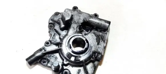 Opel Omega B1 Oil pump 