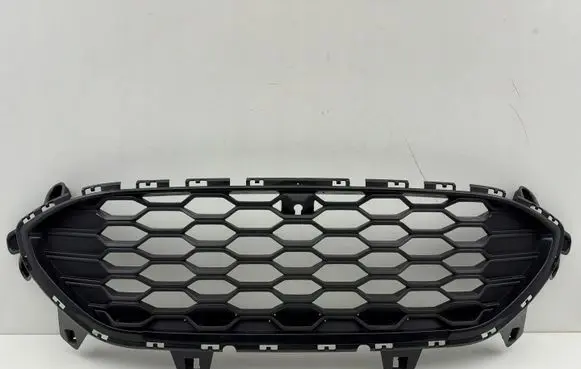 Ford Kuga III Front bumper lower grill LV4B-82U0