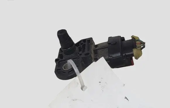 Opel Insignia A Air pressure sensor 0281006077 55568175