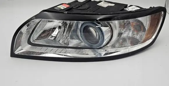 Volvo V50 Headlight/headlamp 31265698 V013